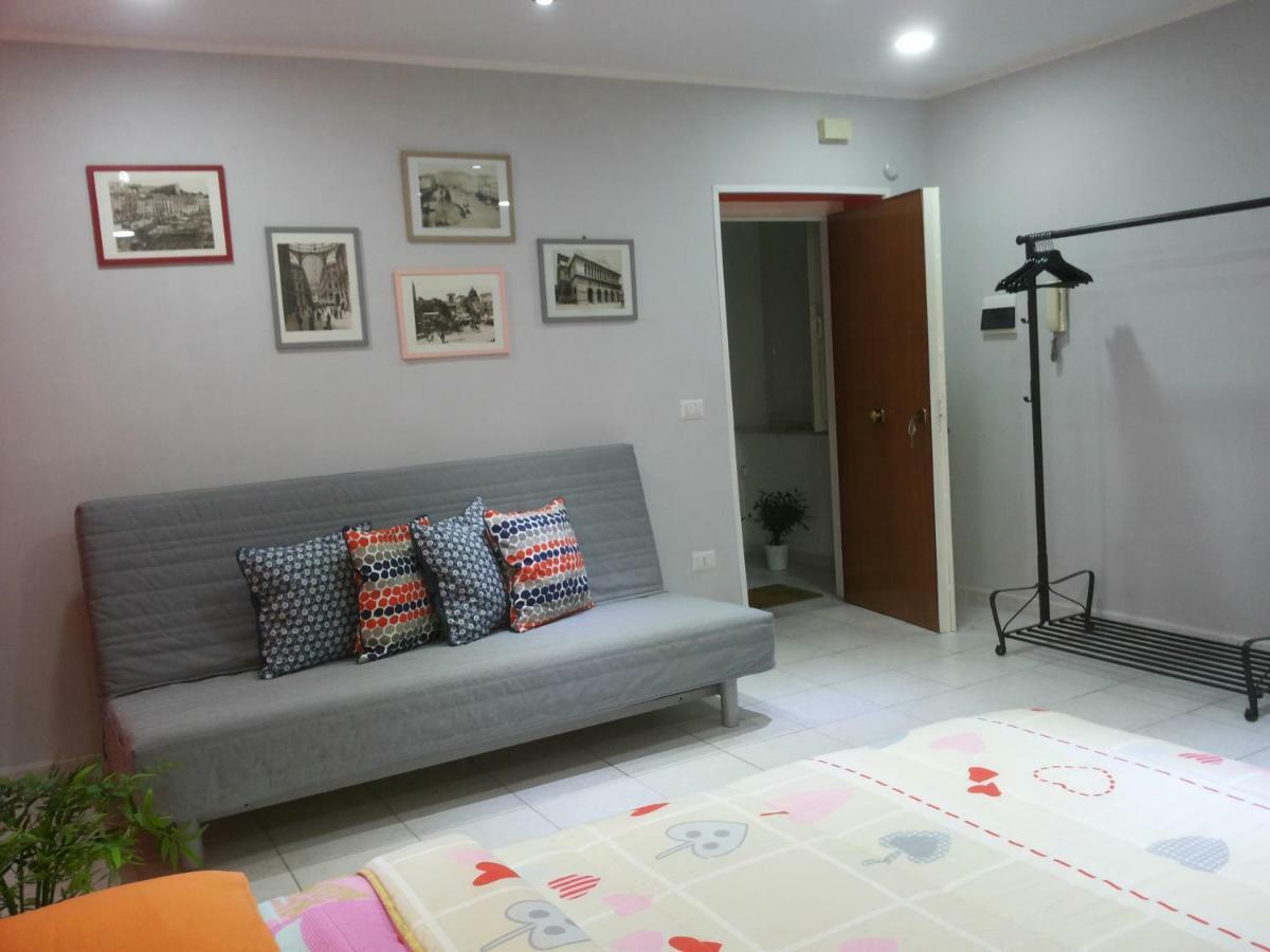 Magic Red Apartment Naples